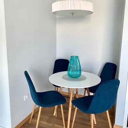 Deluxe Mandic Apartment