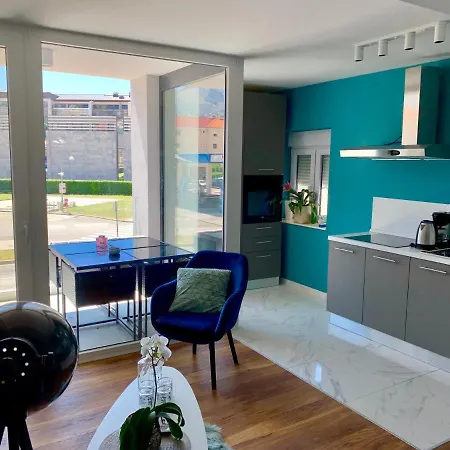 Appartement Deluxe Mandić Omiš