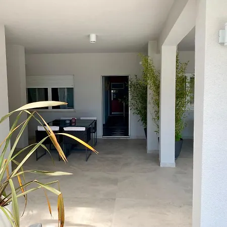 Deluxe Mandić Appartement *
