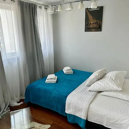 Apartment Deluxe Mandic *
